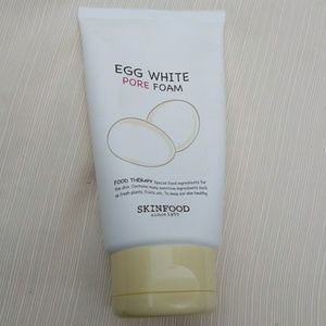 Egg white pore foam